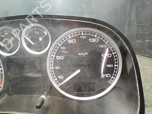 Used Instrument cluster PEUGEOT 307 (3A/C) [2000-2012]  11738670