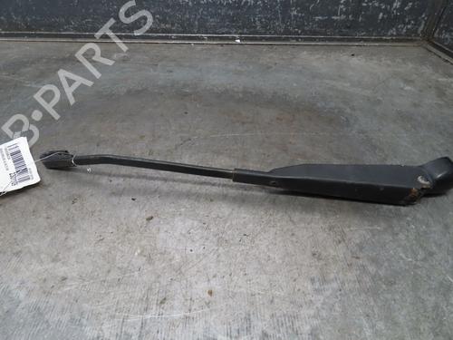 Used Rear windshield wiper arm RENAULT KANGOO Express (FC0/1_) D 65 1.9 (FC0E, FC02, FC0J, FC0N) (64 hp) 17175423