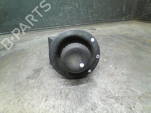 mirror-switch-renault-megane-i-coach-da01_-19-dti-da0n-8200002442-1996-1997-1998-1999-2000-2001-2002-2003-10764282 main image