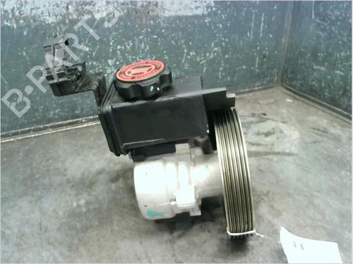 Used Steering pump PEUGEOT 206+ (2L_, 2M_) 1.4 i (73 hp) 11333008