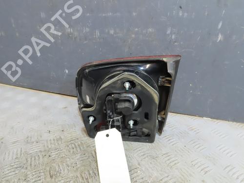 Achterlicht kofferdeksel achterklep links VW TOUAREG (7LA, 7L6, 7L7) 3.0 V6 TDI (225 hp) 29818081