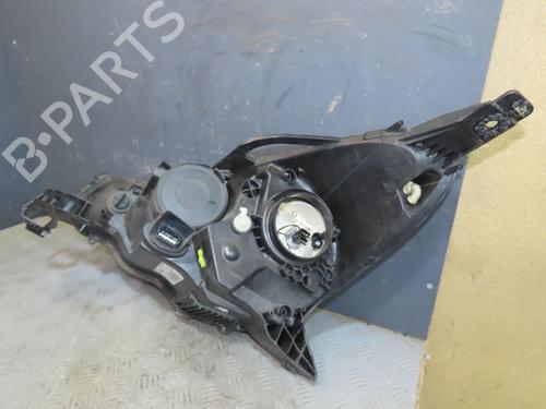 Used Right headlight Right headlight CITROËN C3 II (SC_) 1.4 LPG (73 hp) 33711560 33711560
