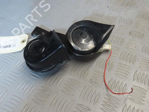 horn-renault-megane-iii-hatchback-bz01_-b3_-2008-23112065 main image