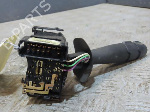 Used Steering column stalk RENAULT TRAFIC II Van (FL) 2.0 dCi 115 (FL01, FL0U) (114 hp) 25014573