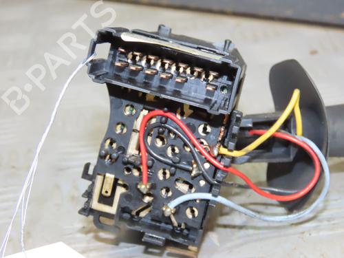 Used Steering column stalk RENAULT TWINGO II (CN0_) 1.5 dCi (CN0E) (64 hp) 30486185