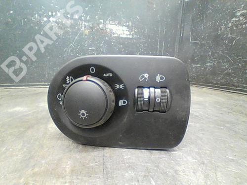 Used Headlight switch SEAT LEON (1P1) 2.0 TDI (170 hp) 10762376