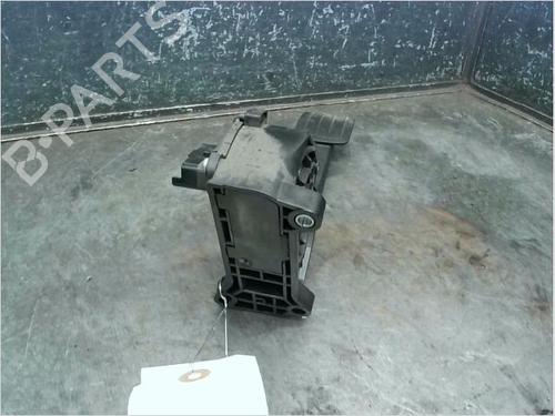 Pedal PEUGEOT 308 II (LB_, LP_, LW_, LH_, L3_) 1.6 BlueHDi 120 | BP13111939I4 