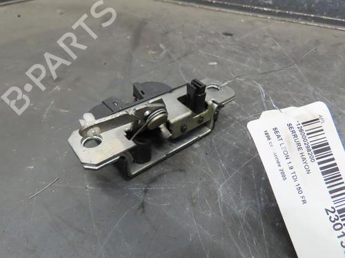 Used Tailgate lock SEAT LEON (1M1) 1.9 TDI (150 hp) 23116011