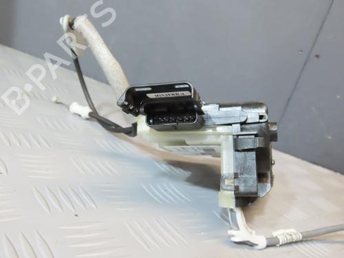 Vergrendeling rechts voor CITROËN C3 III (SX) 1.2 THP 110 (SXHNPS, SXHNZT, SXHNZ6) (110 hp) 23115410