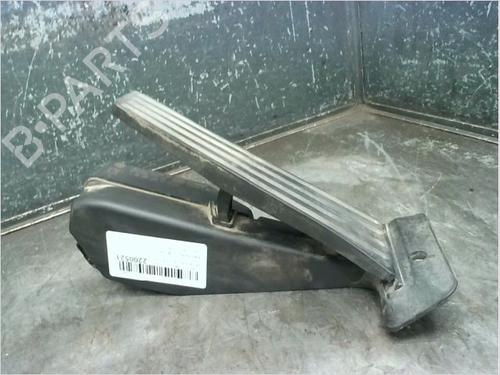 Used Pedal BMW 1 (E87) 118 d (143 hp) 11131365