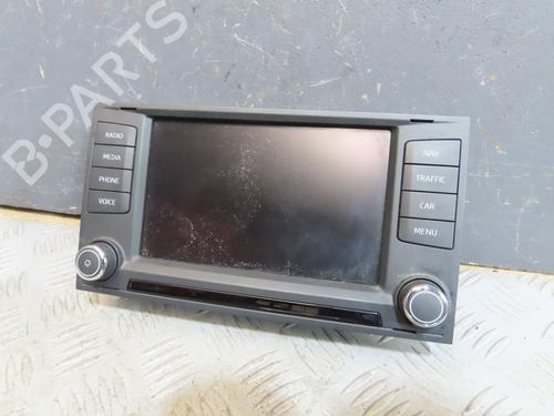 Used Display monitor SEAT LEON (5F1) 1.2 TSI (110 hp) 32485983