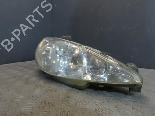 Used Right headlight PEUGEOT 206 Hatchback (2A/C) 2.0 HDI 90 (90 hp) 23124051