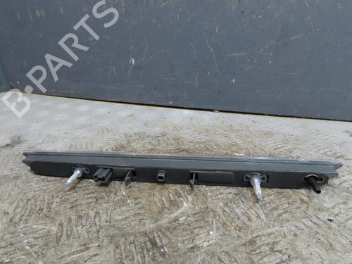 Used Third brake light PEUGEOT 308 SW II (LC_, LJ_, LR_, LX_, L4_) 1.2 THP 110 (110 hp) 30188516