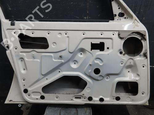 Used Left front door Left front door PEUGEOT 205 I (741A/C) 1.4 (60 hp) 23115035 23115035