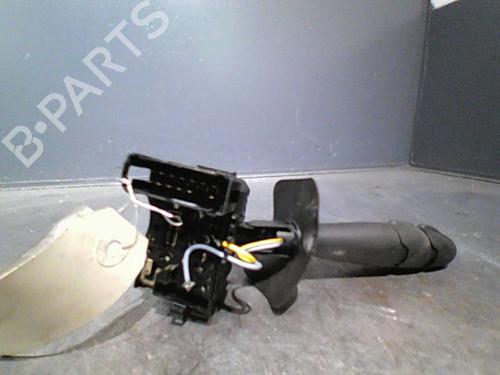 Used Steering column stalk RENAULT CLIO II (BB_, CB_) 1.5 dCi (B/C2J) (68 hp) 10762052
