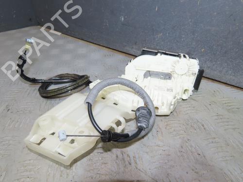 front-right-lock-jeep-renegade-suv-bu-b1-bv-2014-36310309 main image