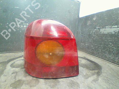 Used Left taillight RENAULT TWINGO I (C06_) 1.2 (C063, C064) (55 hp) 10768980