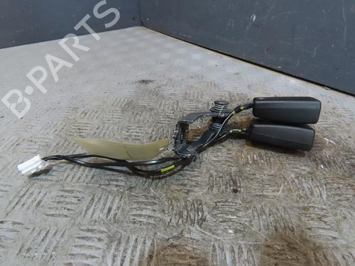 Used Seat buckle PEUGEOT 308 SW II (LC_, LJ_, LR_, LX_, L4_) 1.2 THP 110 (110 hp) 30139190