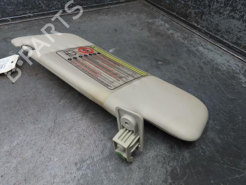 Used Right sun visor FIAT 500 (312_) 1.3 D Multijet (312AXB1A) (75 hp) 17551897