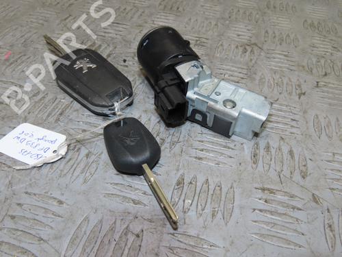 Used Ignition barrel PEUGEOT 208 I (CA_, CC_) 1.2 VTI 82 (82 hp) 24480558