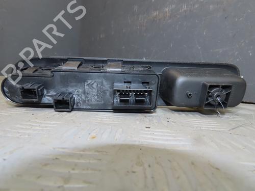 Used Left front window switch PEUGEOT 3008 I MPV (0U_) 1.6 HDi (109 hp) 32037890