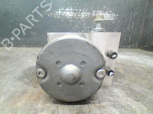 Used ABS pump TOYOTA YARIS (_P1_) 1.3 (SCP12_, SCP13_, SCP12R, SCP13R) (87 hp) 10913627