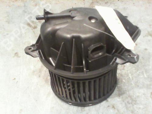 Used Heater blower motor PEUGEOT PARTNER Box Body/MPV (5_, G_) [1996-2025]  23112409