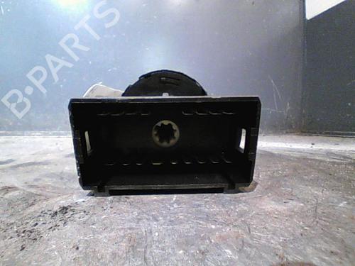 Used Headlight switch VW POLO V (6R1, 6C1) 1.2 (60 hp) 10762330