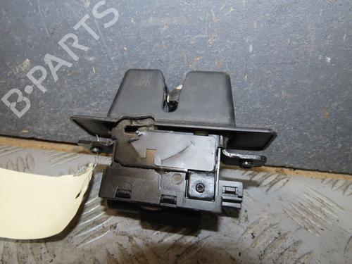 Bagklap lås Bagklap lås RENAULT LAGUNA III (BT0/1) 1.5 dCi (BT00, BT0A, BT0T, BT1J) (110 hp) 33711556 33711556