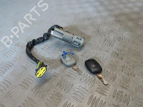 Used Ignition barrel RENAULT TWINGO I (C06_) [1993-2012]  23112633