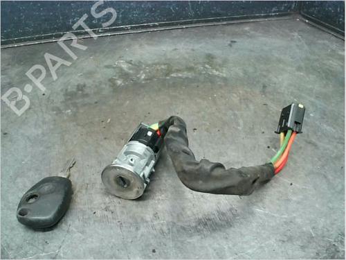 Used Ignition barrel DACIA LOGAN MCV (KS_) 1.5 dCi (KS0K) (68 hp) 11251678