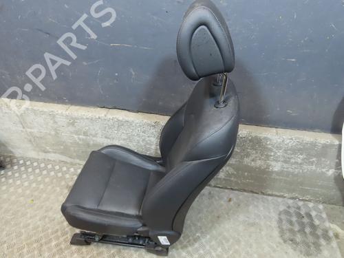 Sæde højre fortil HYUNDAI TUCSON (TL, TLE) 1.7 CRDi (116 hp) 30978766