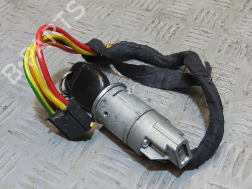 Used Ignition barrel RENAULT CLIO II (BB_, CB_) [1998-2016]  26701815
