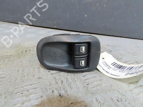 Venstre Foran elrute bryter PEUGEOT 306 Hatchback (7A, 7C, N3, N5) 1.4 (75 hp) 30522230