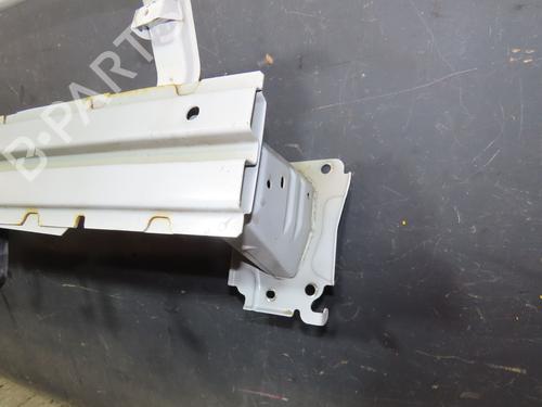 Used Front bumper reinforcement Front bumper reinforcement 37225901 37225901