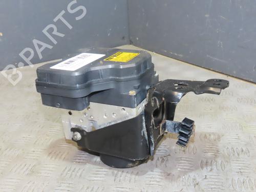 Used ABS pump ABS pump TOYOTA RAV 4 III (_A3_) 2.2 D 4WD (ALA30_, ALA30R) (177 hp) 27245434 27245434