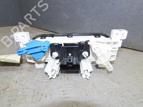 comando-clima-renault-trafic-iii-van-fg_-2014-39251598 main image