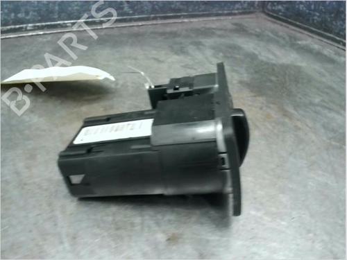 Used Headlight switch SKODA FABIA I (6Y2) 1.4 TDI (75 hp) 13111953