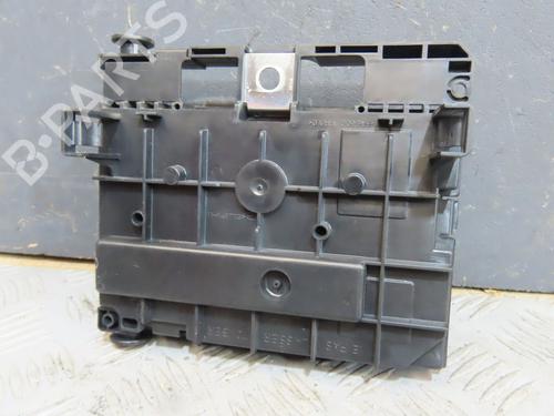 Fuse box PEUGEOT 407 SW (6E_, 6D_) 2.0 HDi | BP30366592E1