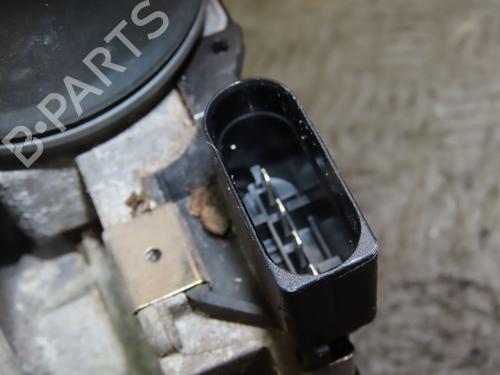 Used Front wiper motor FORD FOCUS III 1.0 EcoBoost (125 hp) 25858774