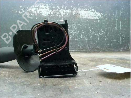 steering-column-stalk-renault-megane-i-coach-da01_-16-e-da0f-7700841245-1996-1997-1998-1999-2000-2001-2002-2003-11746939 main image