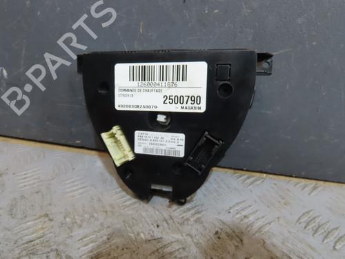 Commande Chauffage CITROËN C8 (EA_, EB_) 2.0 HDi 165 (163 hp) 30047684