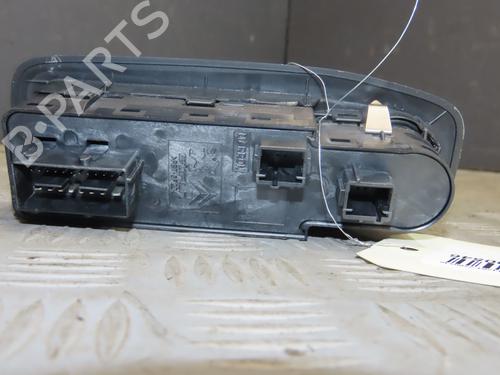 Left front window switch PEUGEOT 2008 I (CU_) 1.2 VTi | BP27245478I27
