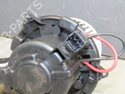 Used Heater blower motor RENAULT ZOE (BFM_) ZOE (BFMC, BFMD) (136 hp) 32150682