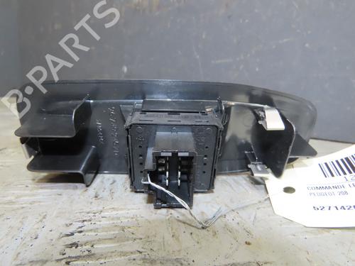 Left front window switch PEUGEOT 208 I (CA_, CC_) 1.2 VTi 68 / PureTech 68 | BP30522231I27