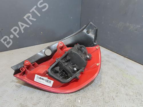 Used Left taillight RENAULT CLIO III (BR0/1, CR0/1) 1.5 dCi (BR17, CR17) (86 hp) 24821490