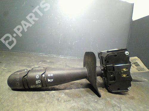 Used Steering column stalk RENAULT CLIO II (BB_, CB_) 1.9 dTi (B/CB0U) (80 hp) 10762038