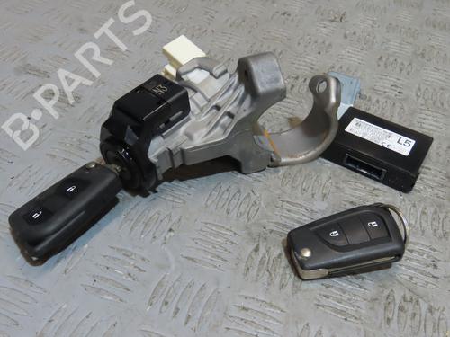 Used Ignition barrel PEUGEOT 108 1.0 VTi (69 hp) 24576728