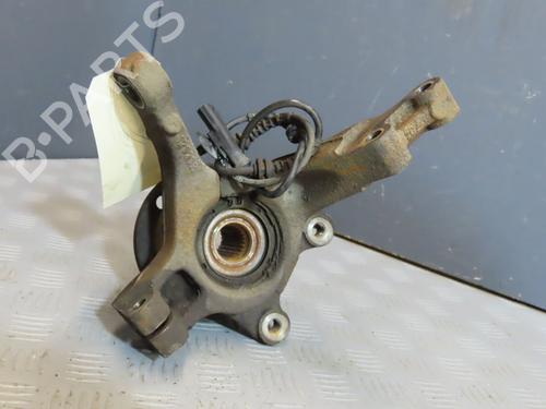 Used Right front steering knuckle DACIA SANDERO 1.5 dCi (88 hp) 23112944