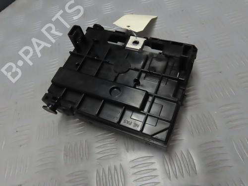 Used Fuse box PEUGEOT 307 Break (3E) [2002-2009]  18129577